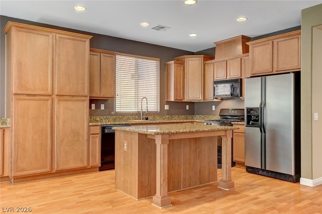 1005 Roaring River Avenue - Photo 18