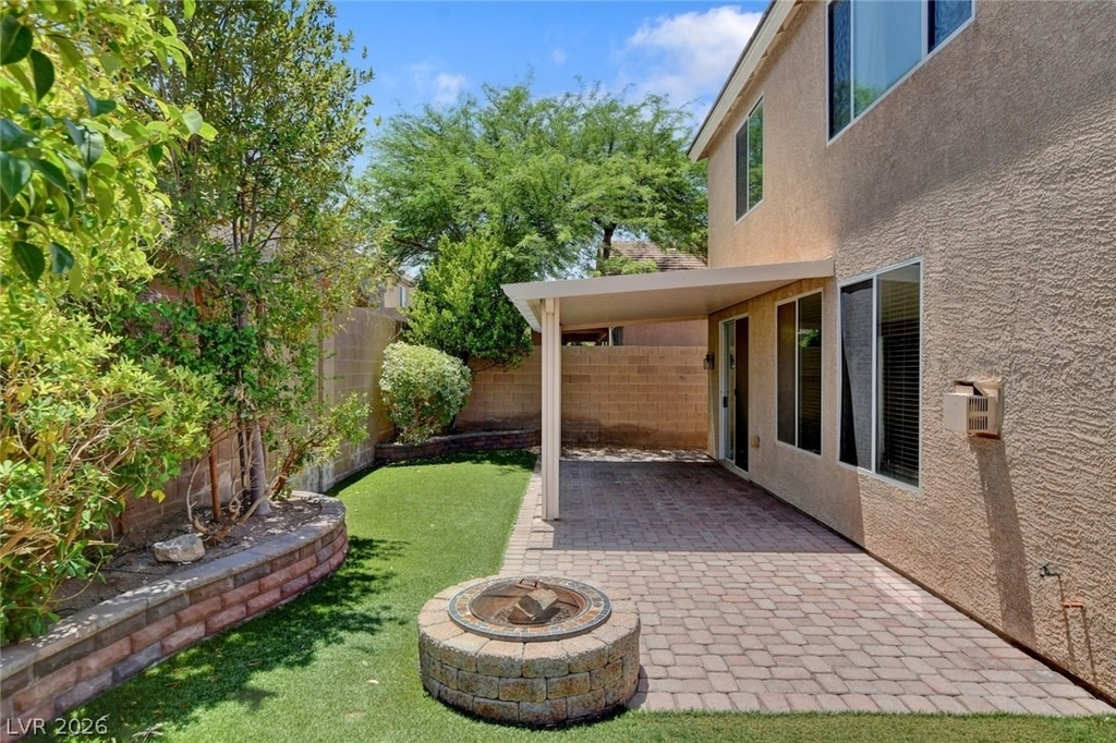 1005 Roaring River Avenue - Photo 1
