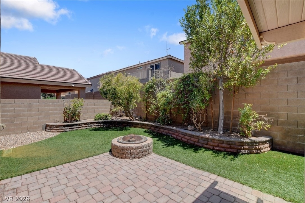 1005 Roaring River Avenue - Photo 4