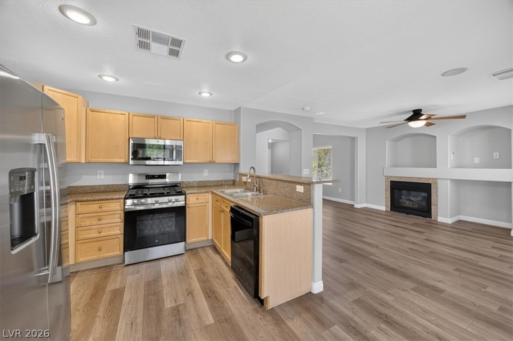 561 Aspen Leaf Street - Photo 26