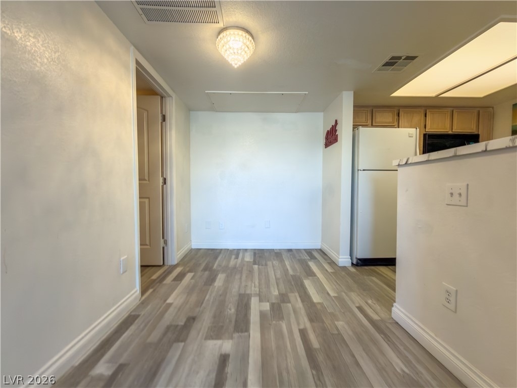 8070 W Russell Road - Photo 2
