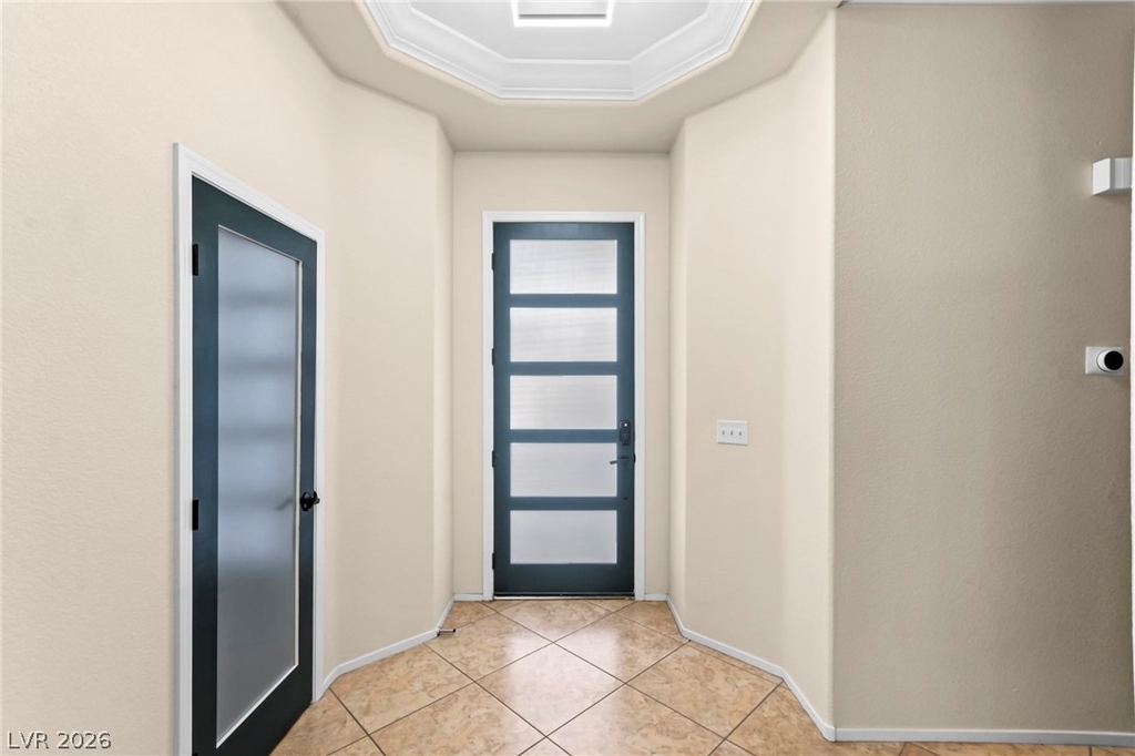 174 Twin Towers Avenue - Photo 5