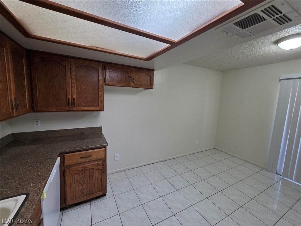 6671 W Tropicana Avenue - Photo 38