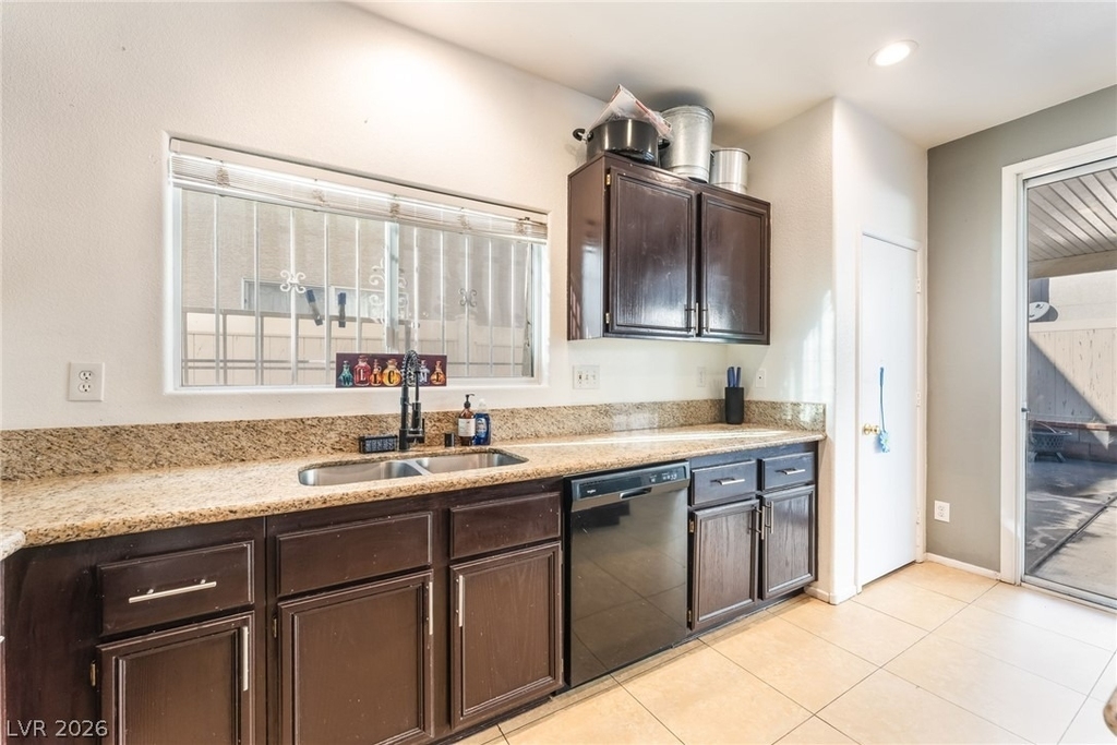 4217 Walnut Glen Drive - Photo 35