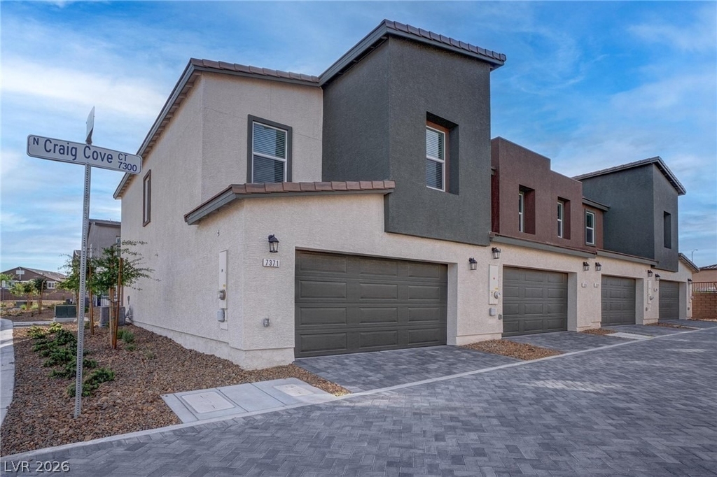 7371 Craig Cove Court - Photo 1