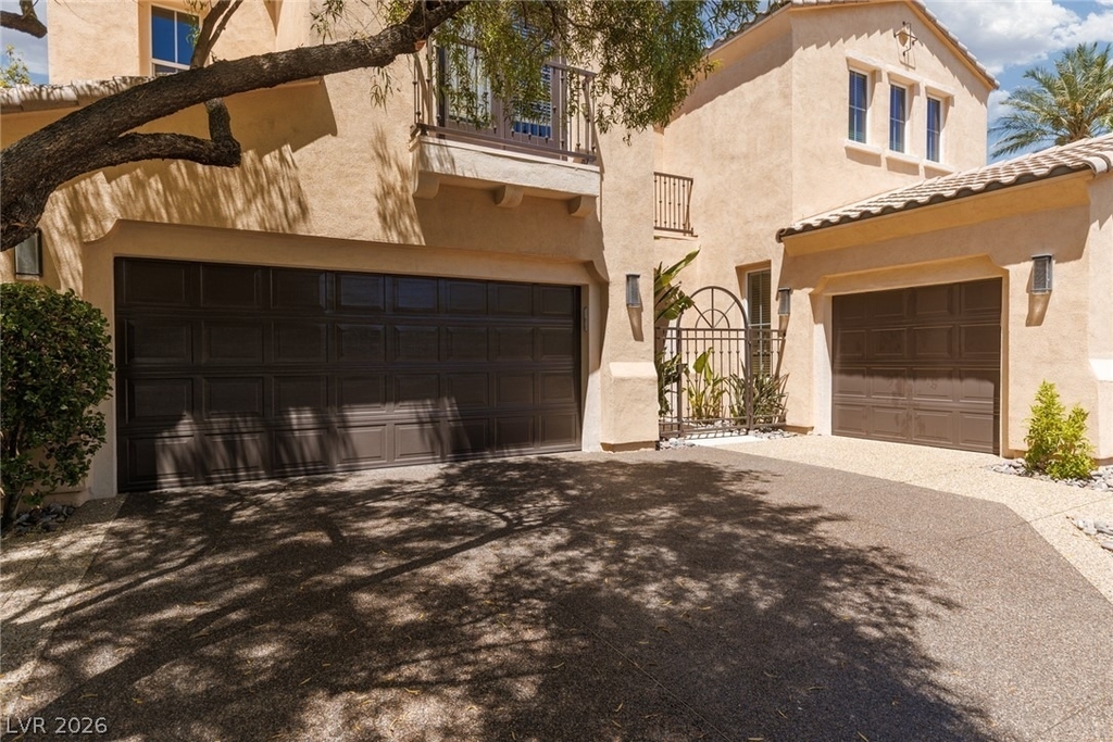 2451 Hollow Rock Court - Photo 5