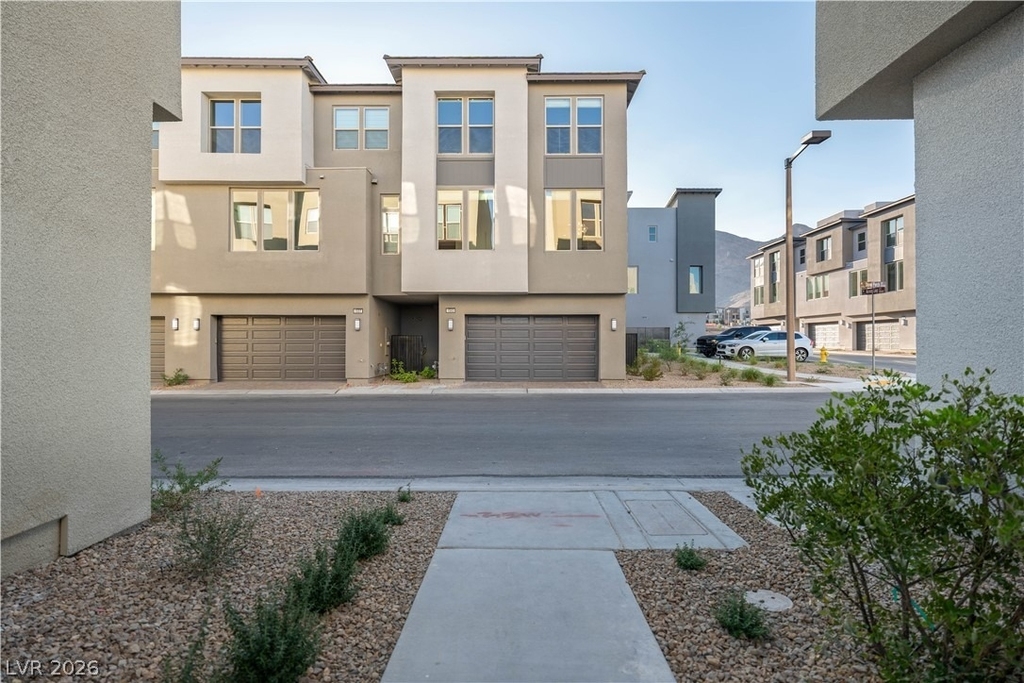 1543 Stone Perch Street - Photo 47