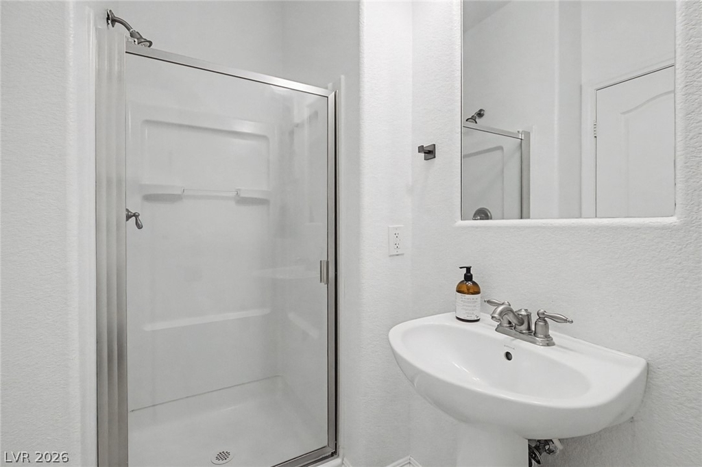 8136 Memory Lake Avenue - Photo 15