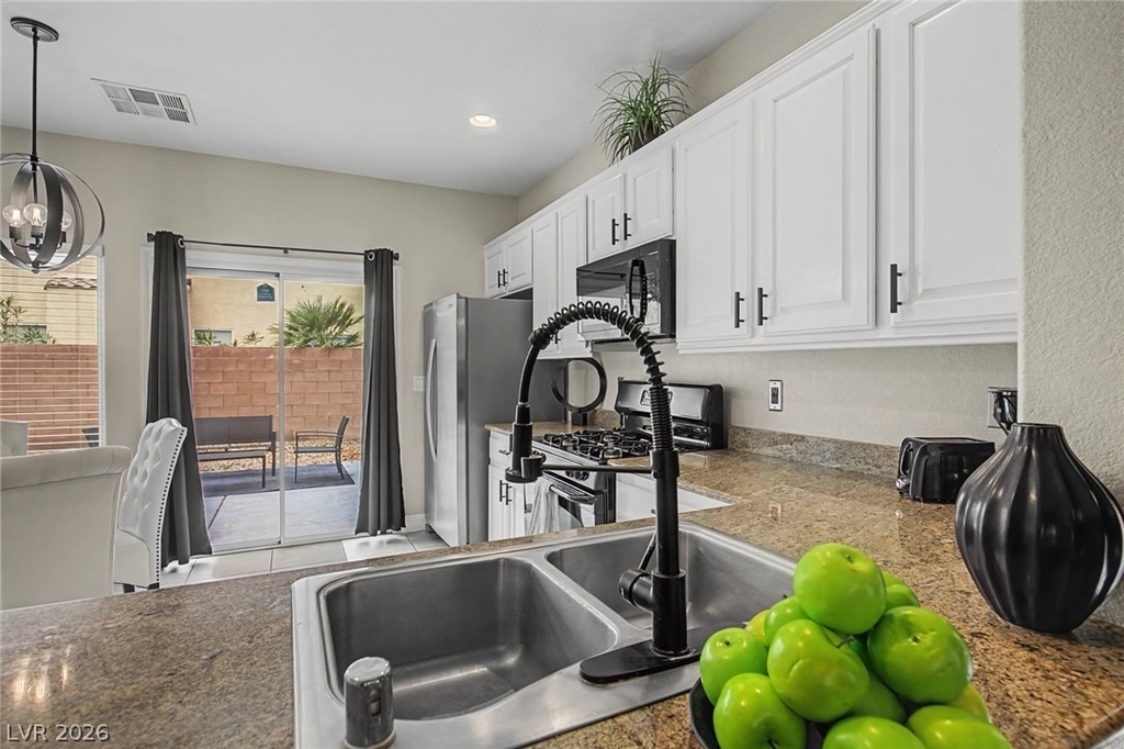 8136 Memory Lake Avenue - Photo 7