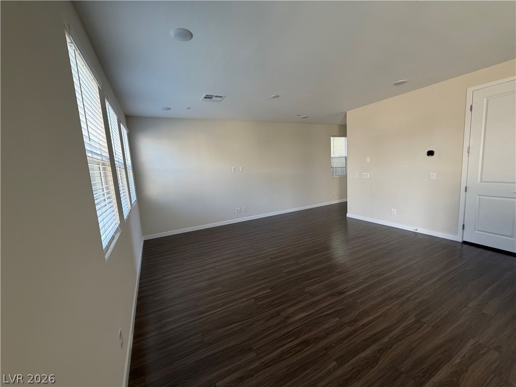 10661 Valletta Avenue - Photo 12