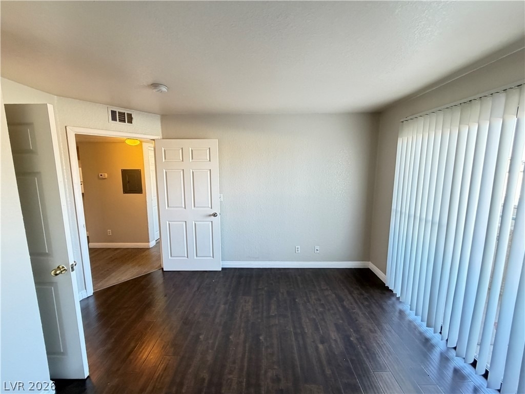 960 N Sloan Lane - Photo 24