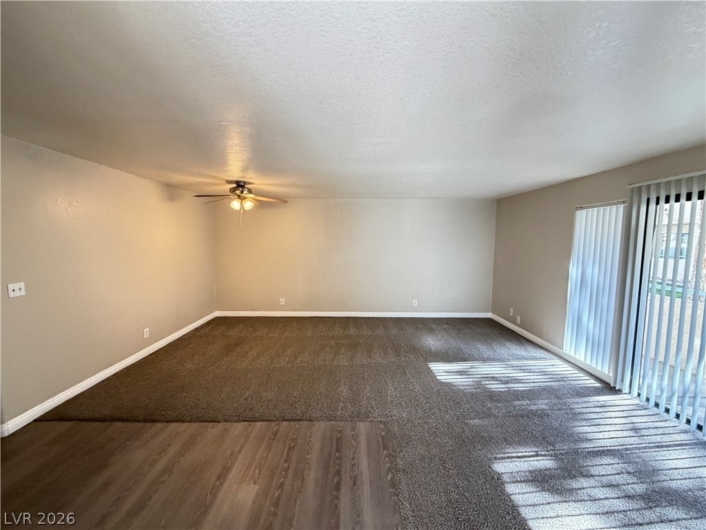 960 N Sloan Lane - Photo 3