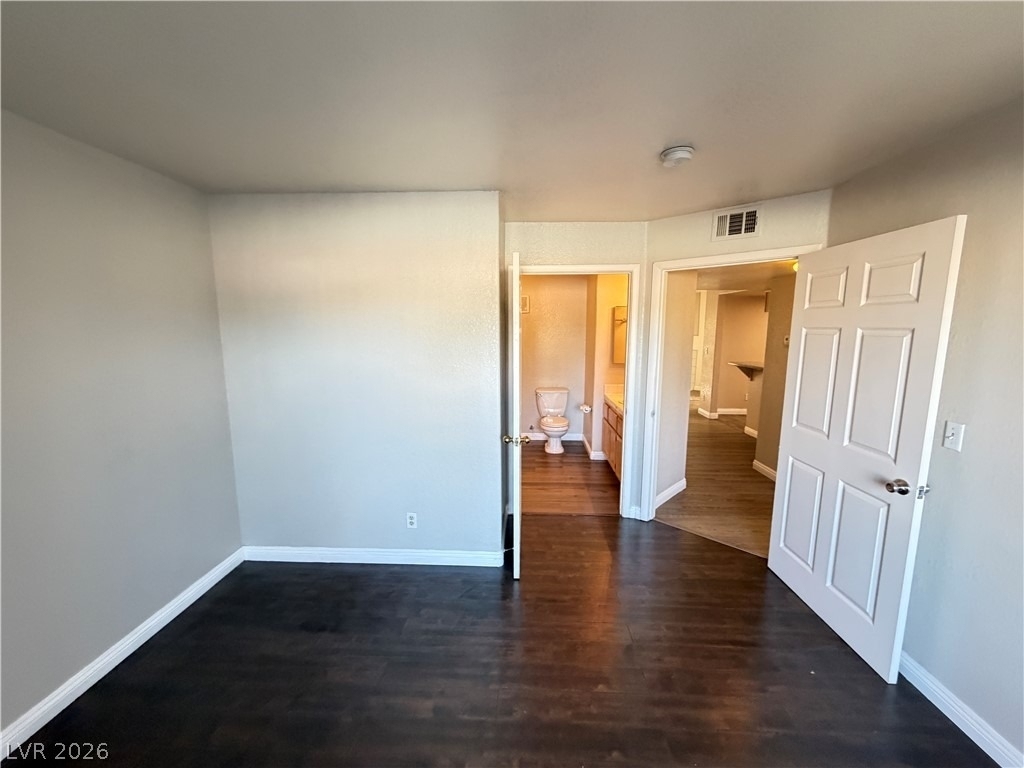 960 N Sloan Lane - Photo 23