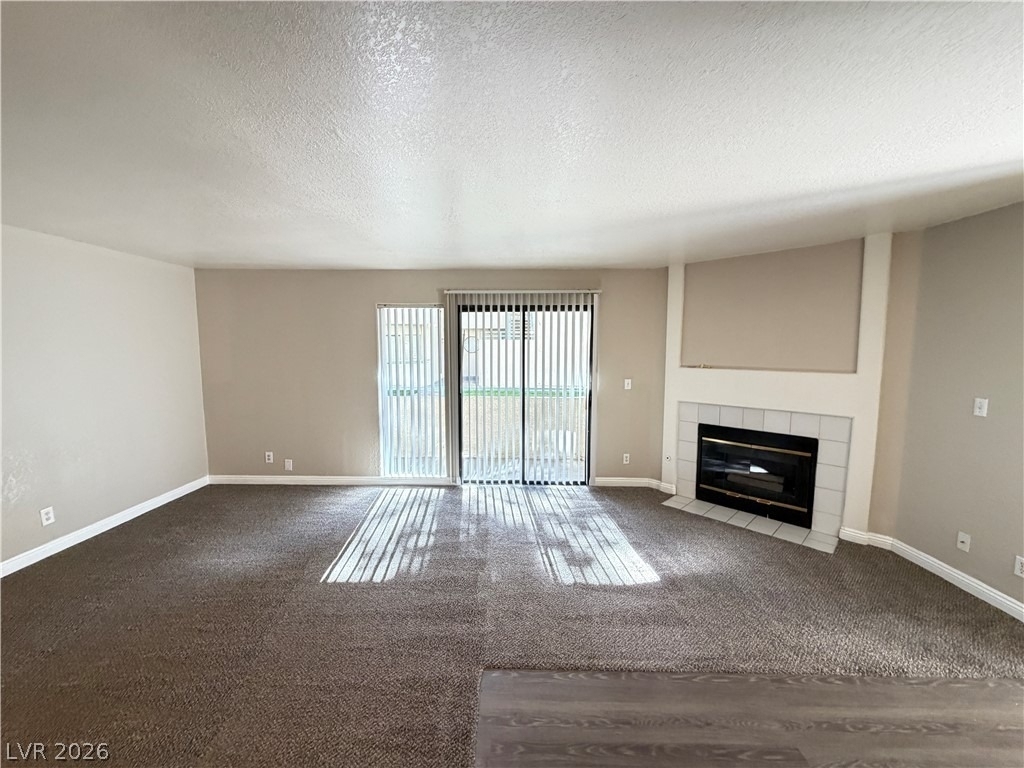 960 N Sloan Lane - Photo 4