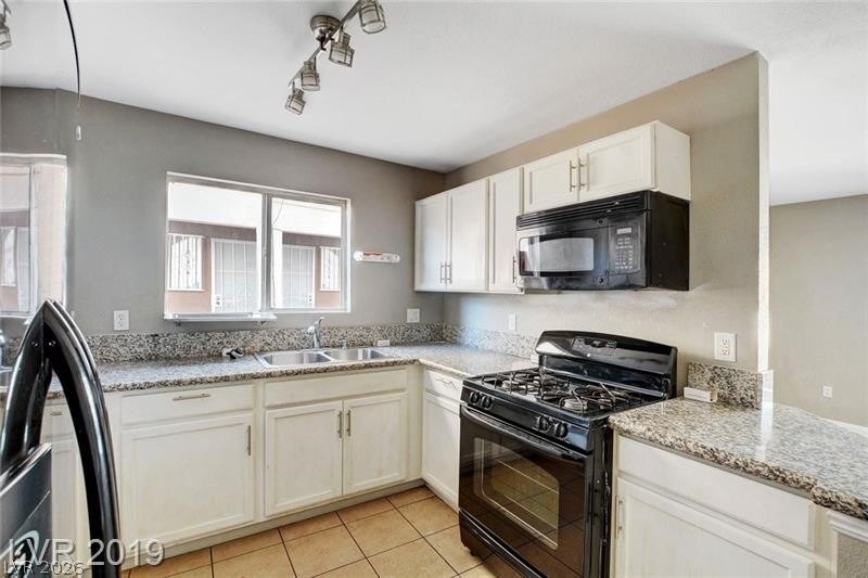 3973 Rebecca Raiter Avenue - Photo 6