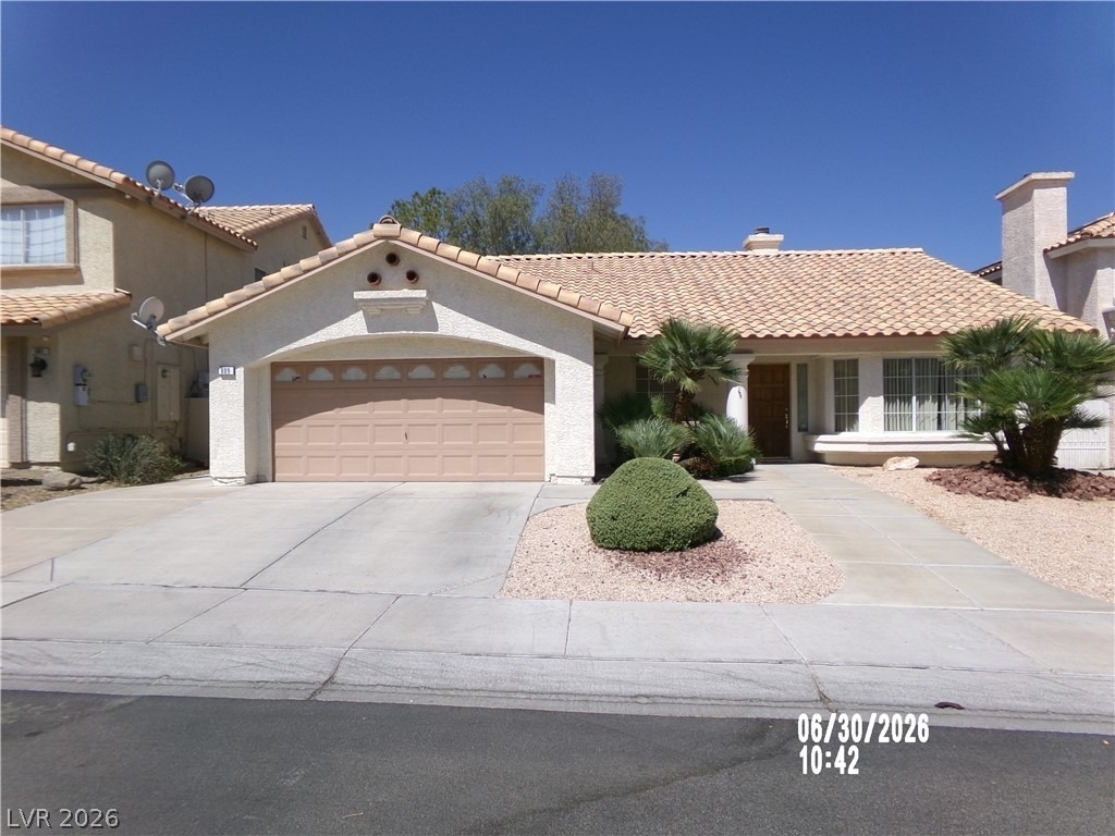 809 Long Branch Drive - Photo 2