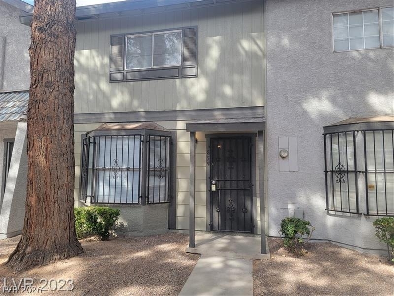 859 Rhinegold Way - Photo 0