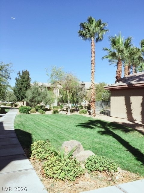 8000 Badura Avenue - Photo 26