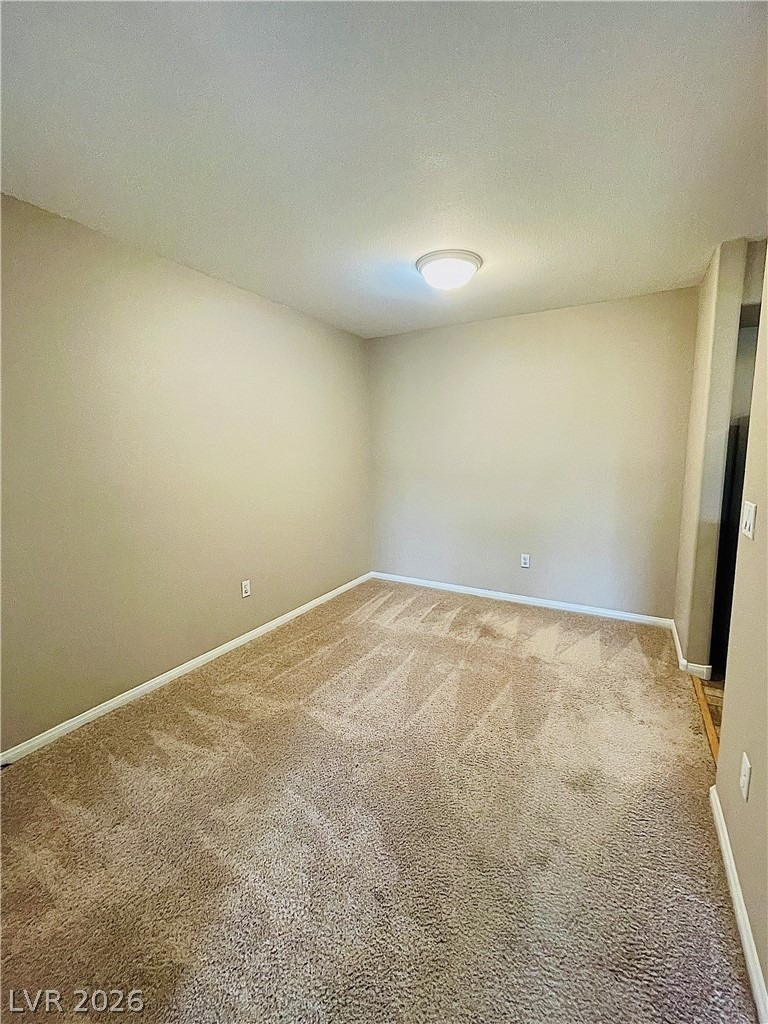 8000 Badura Avenue - Photo 6