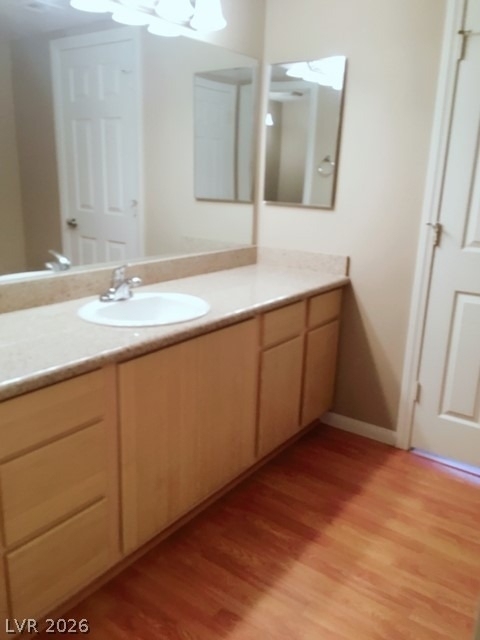 8000 Badura Avenue - Photo 12