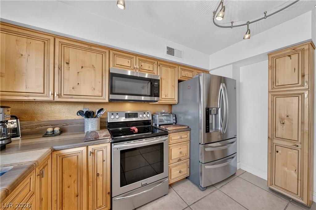 3209 Kinsale Court - Photo 2