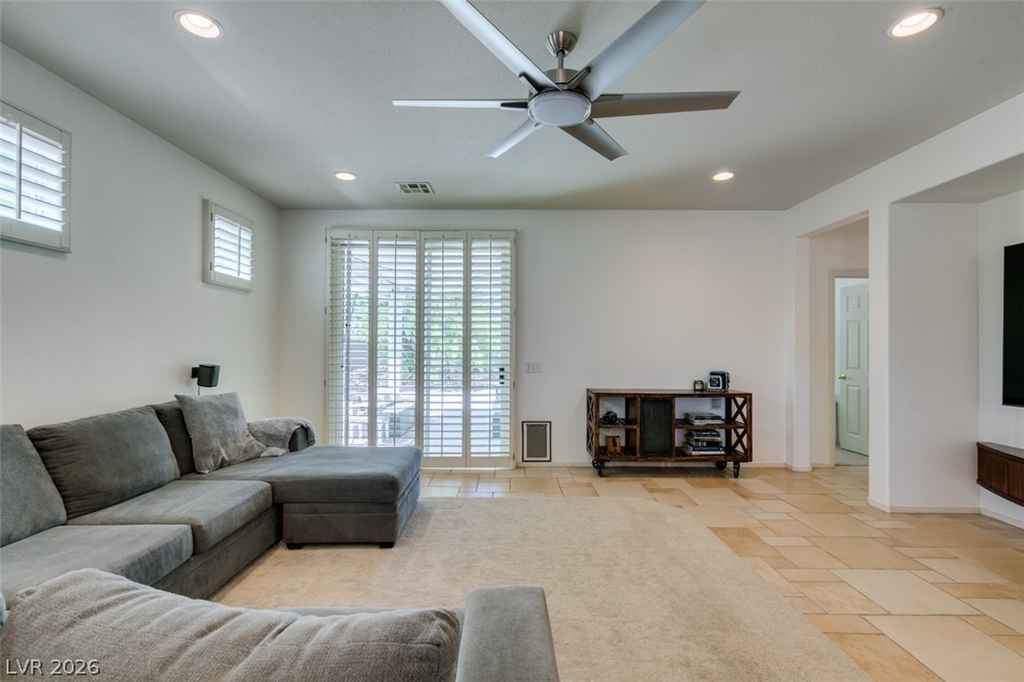 10925 Fog Hollow Court - Photo 11