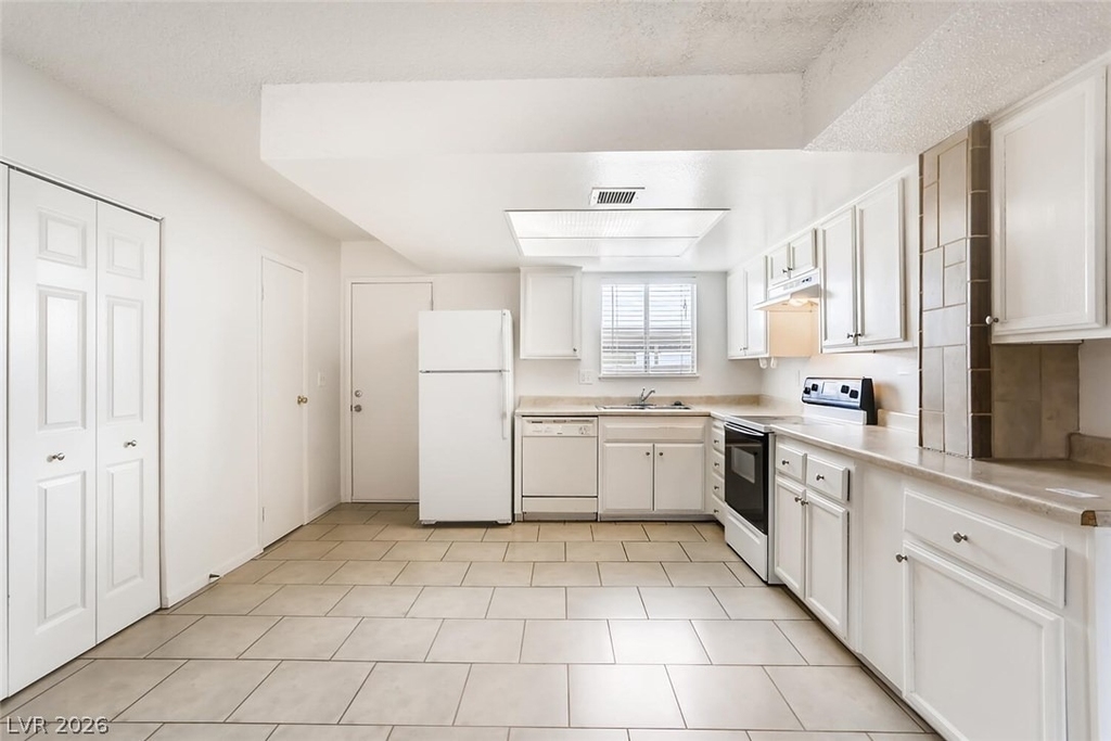 6227 Washington Avenue - Photo 8