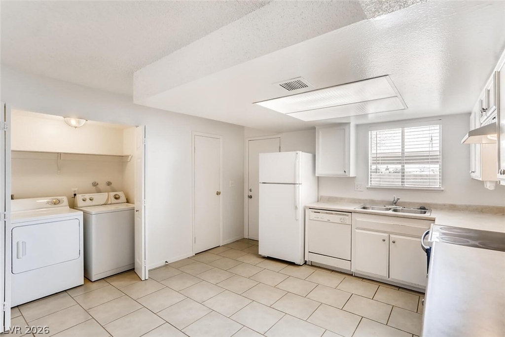 6227 Washington Avenue - Photo 11