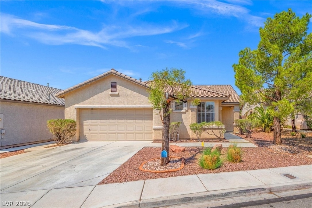 3213 Carbondale Street - Photo 0