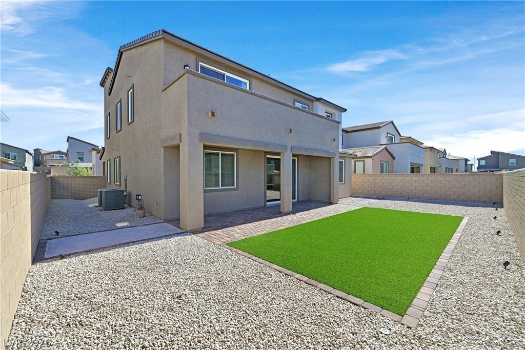 128 Quinn Villa Avenue - Photo 32