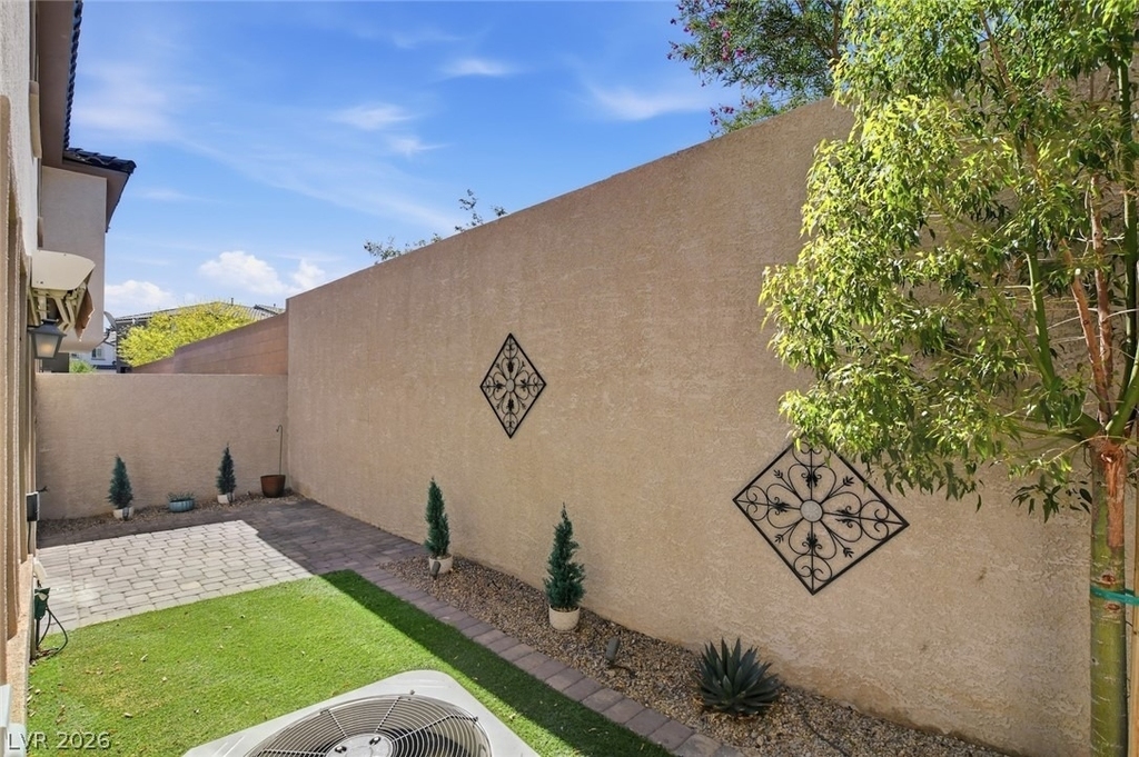 305 Quail Dove Avenue - Photo 37