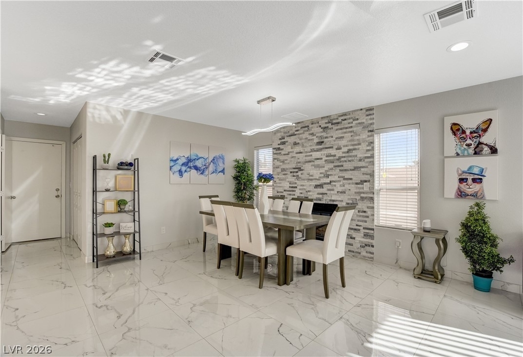 7301 Casa Solar Court - Photo 11