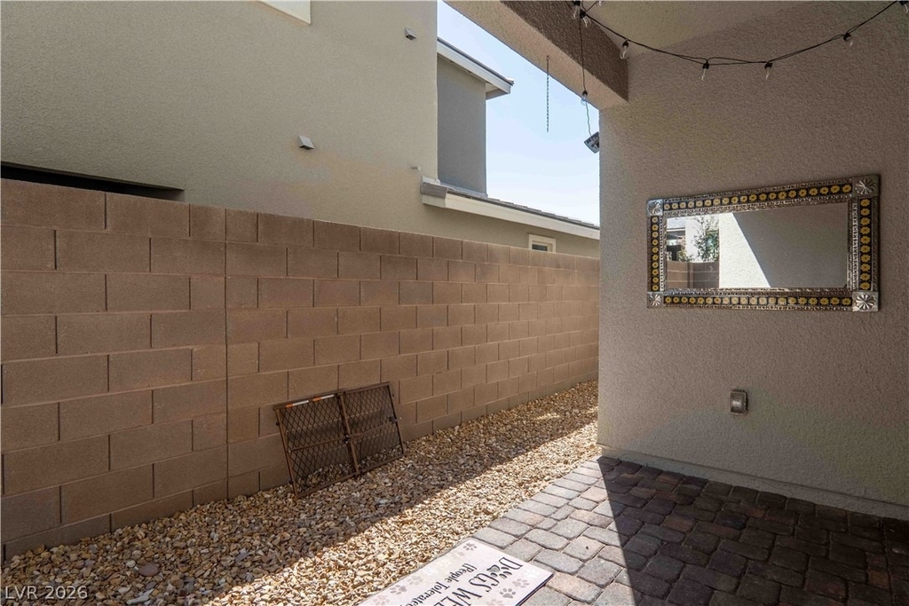 11648 Redwood Mountain Avenue - Photo 5