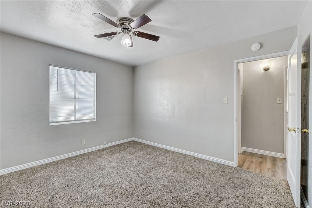 214 W Victory Road - Photo 14