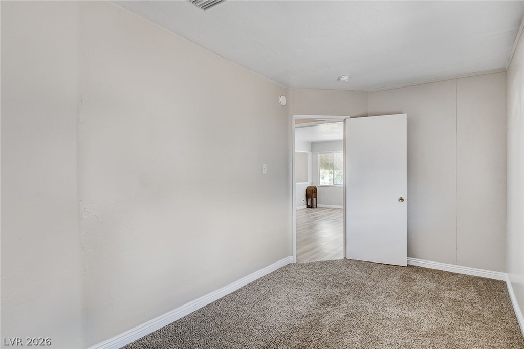 214 W Victory Road - Photo 20