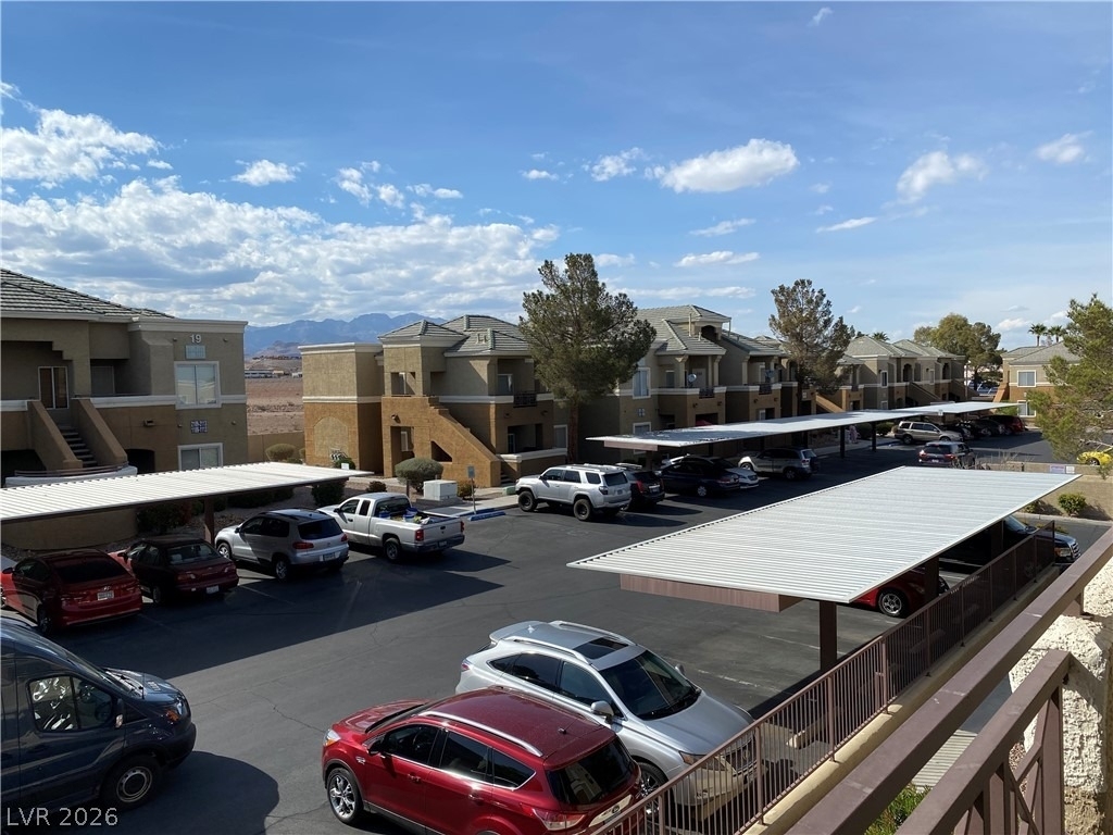 8070 W Russell Road - Photo 0