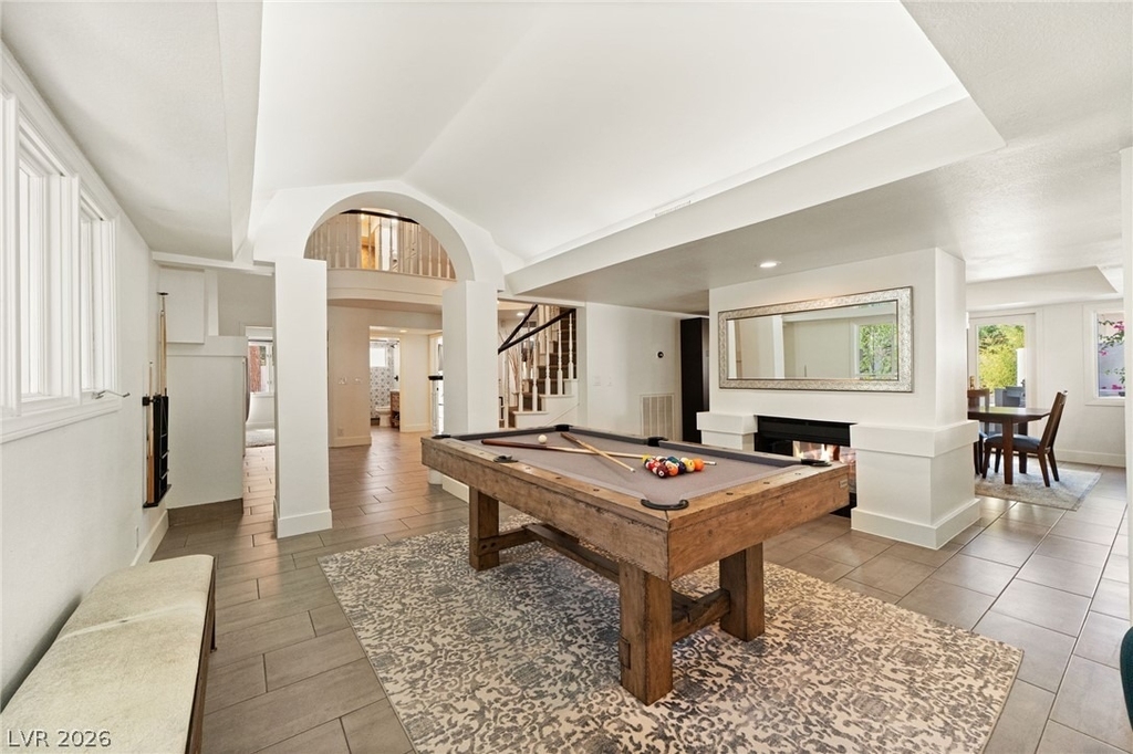 2233 Versailles Court - Photo 30
