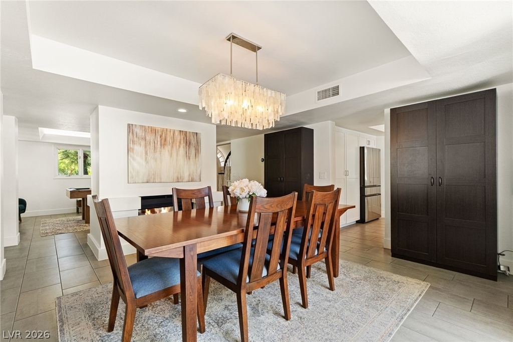 2233 Versailles Court - Photo 36