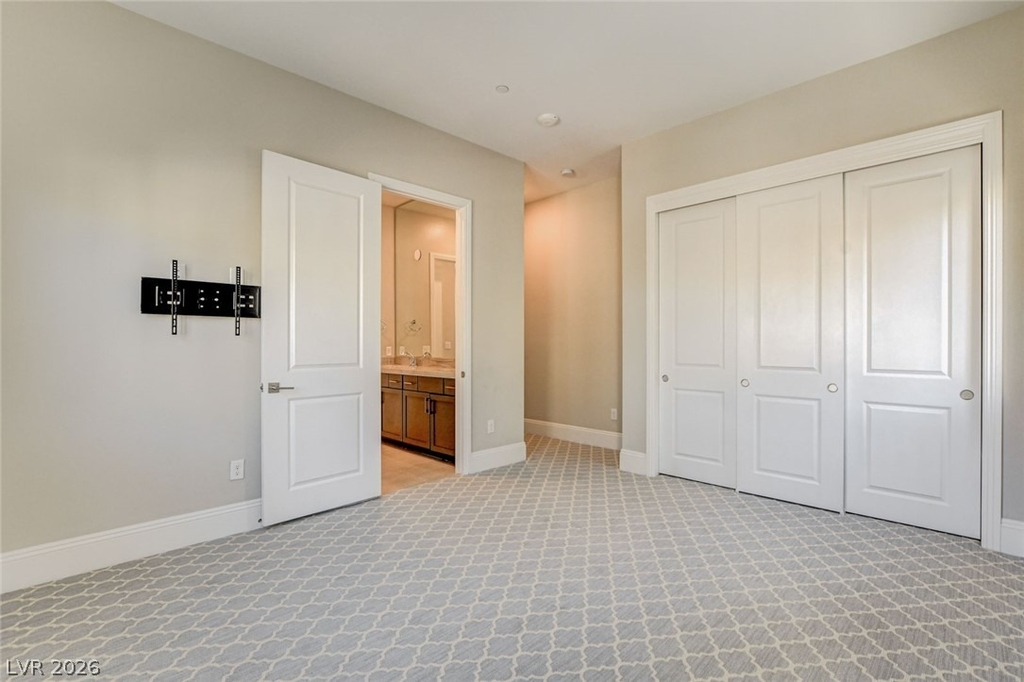 9133 Las Manaitas Avenue - Photo 32