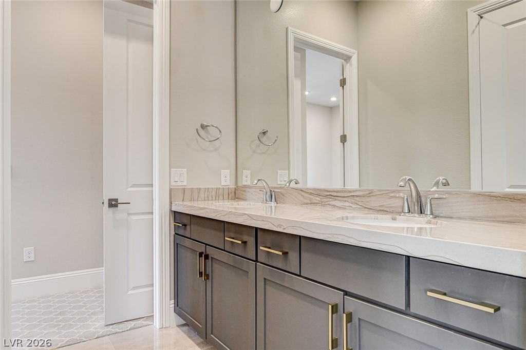 9133 Las Manaitas Avenue - Photo 33