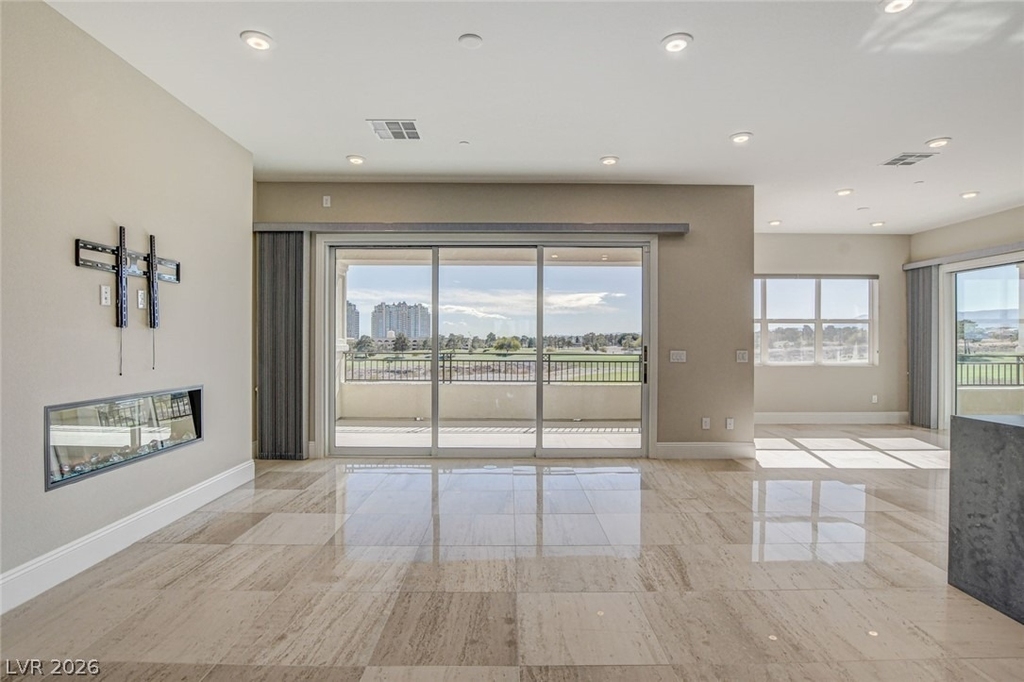 9133 Las Manaitas Avenue - Photo 5