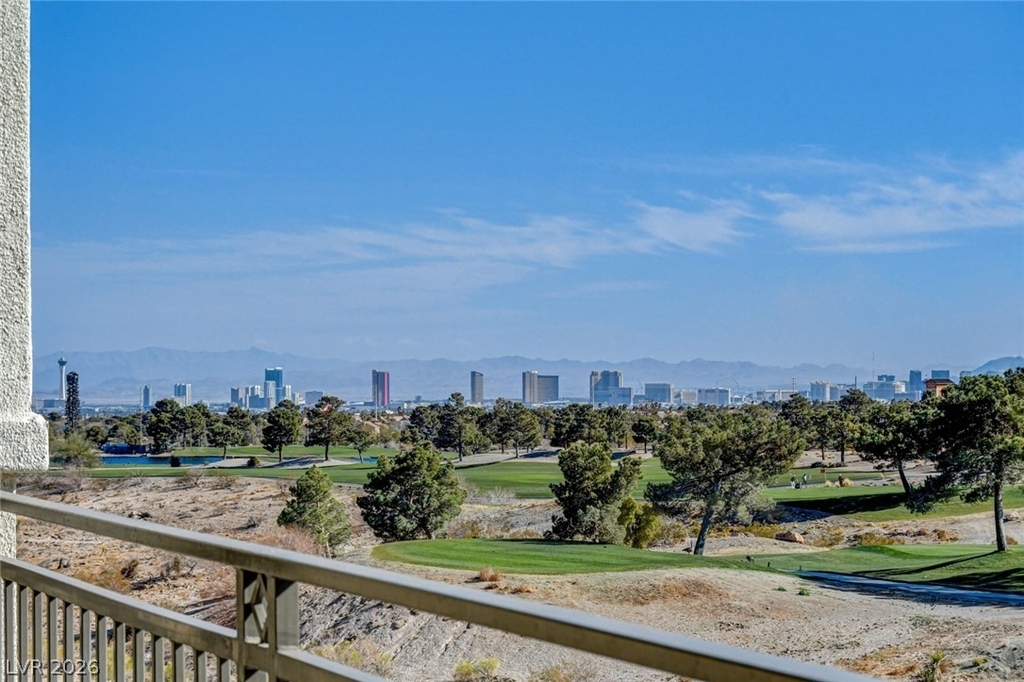 9133 Las Manaitas Avenue - Photo 47