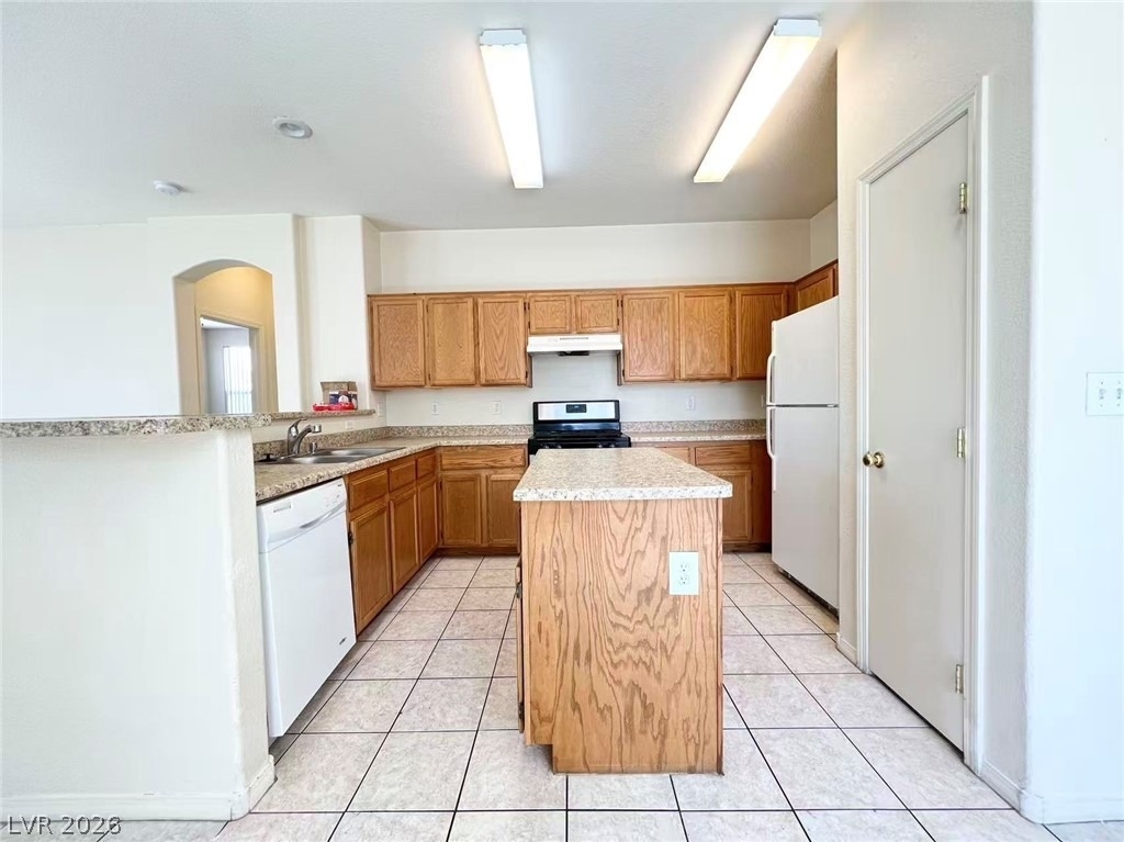 4929 Droubay Drive - Photo 6