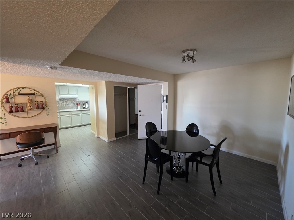 750 S Royal Crest Circle - Photo 28