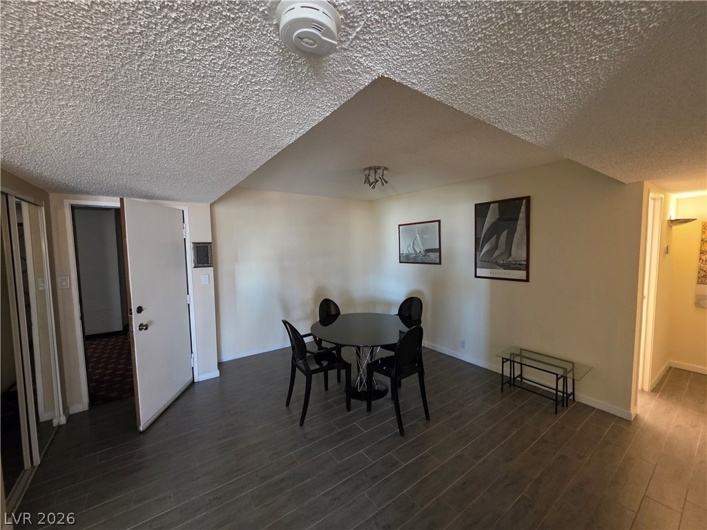 750 S Royal Crest Circle - Photo 27
