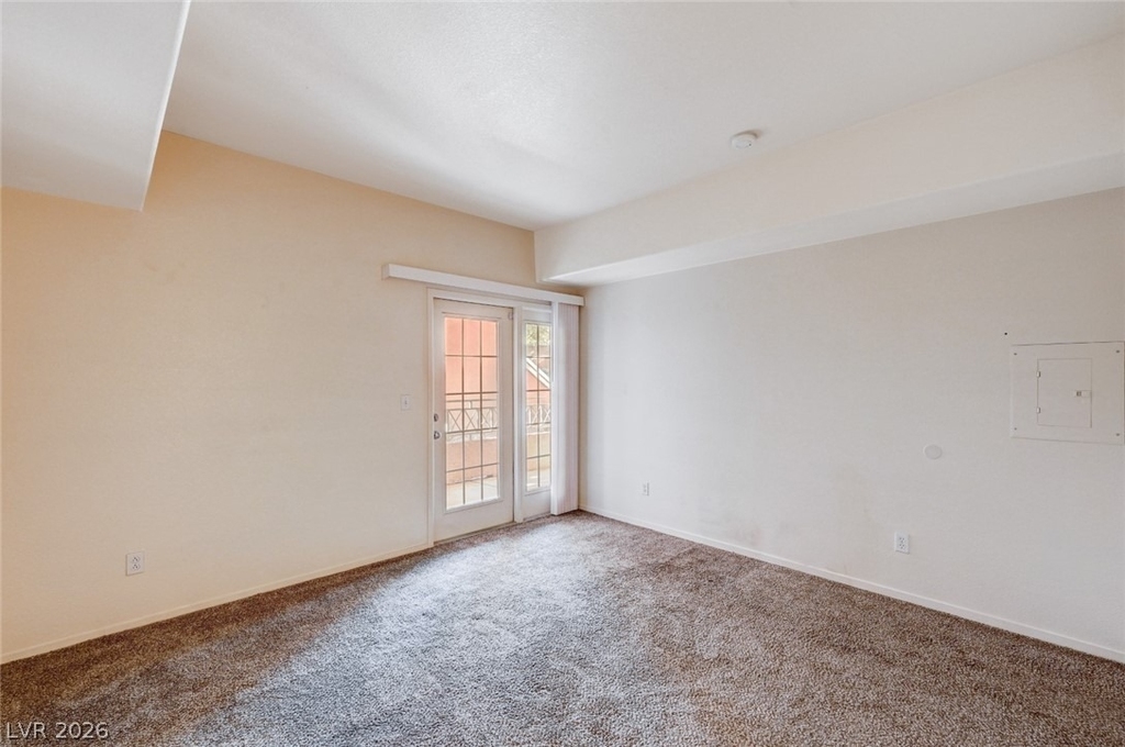 10553 Pine Pointe Avenue - Photo 23