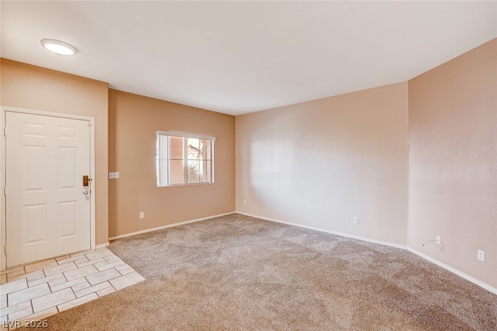 10553 Pine Pointe Avenue - Photo 5