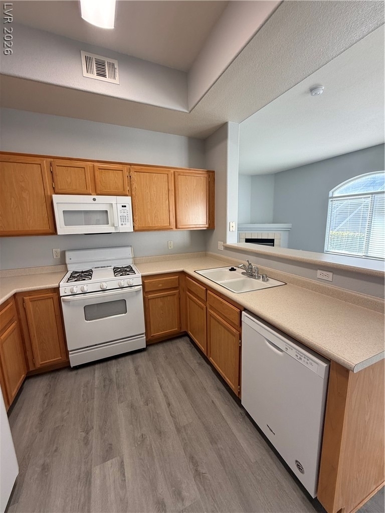 700 Carnegie Street - Photo 5