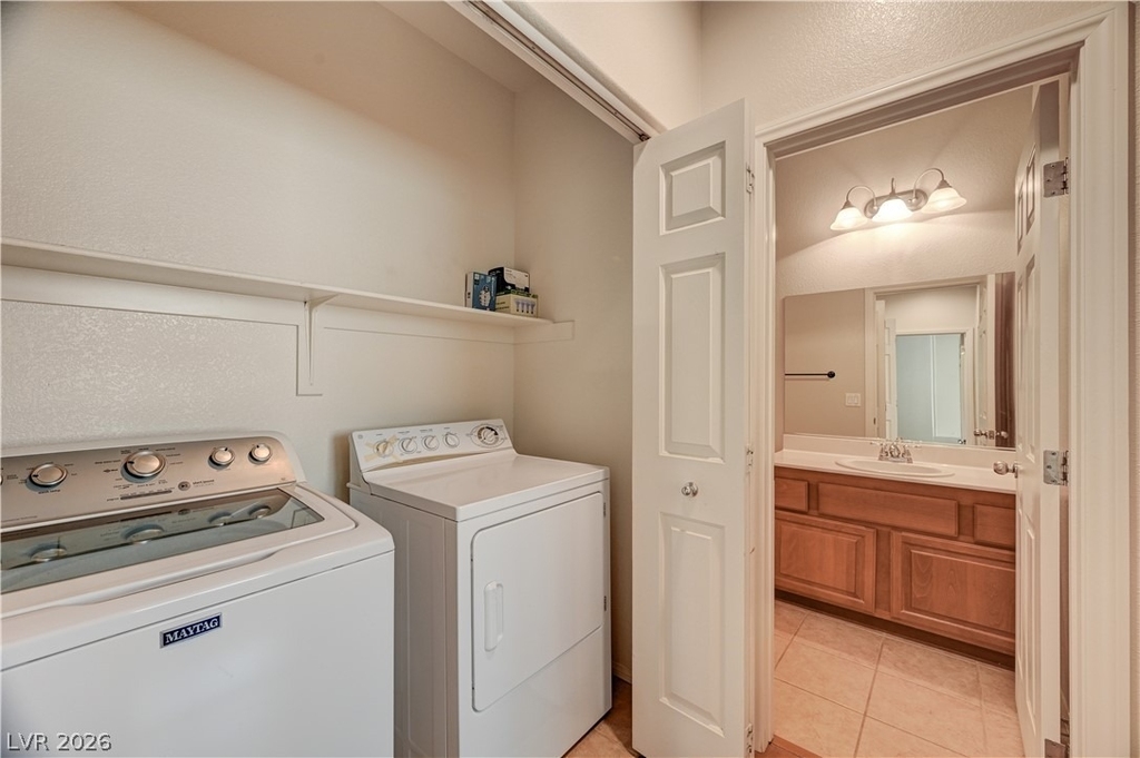 4421 Desert Home Avenue - Photo 37