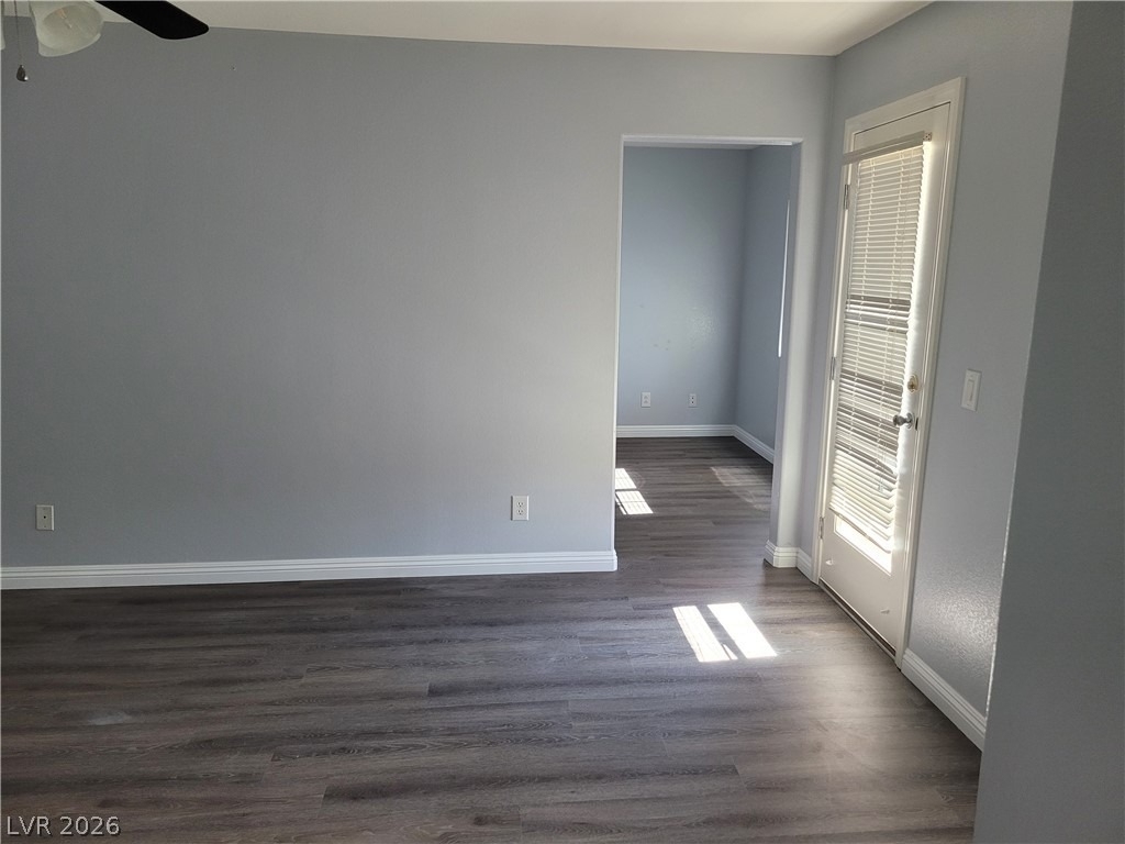 10564 Moultrie Avenue - Photo 14